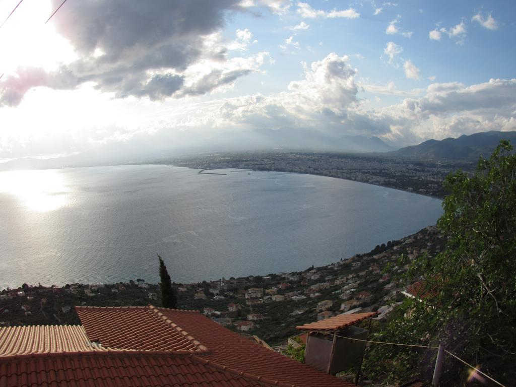 The Villa Of Blues Kalamata Exterior foto